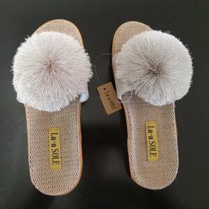 La-a‐Sole Pom Pom Slides - Size 8